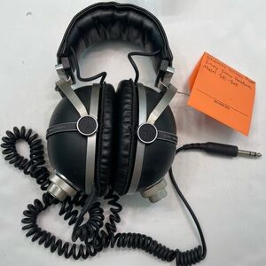 Vintage Pioneer SE-505 Stereo Headphones Adjustable Volume TESTED WORKING